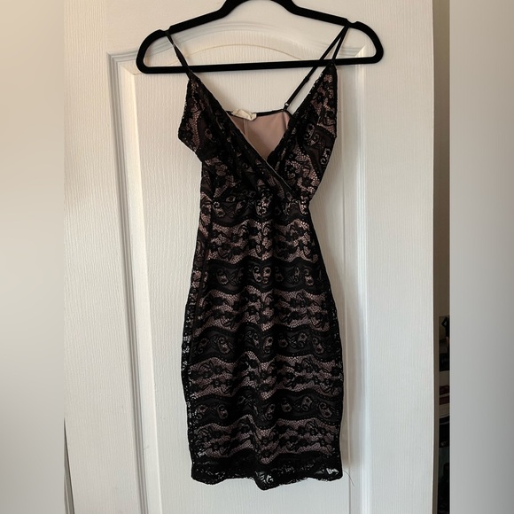 Black and Nude Lace Bodycon Dress - Picture 1 of 3